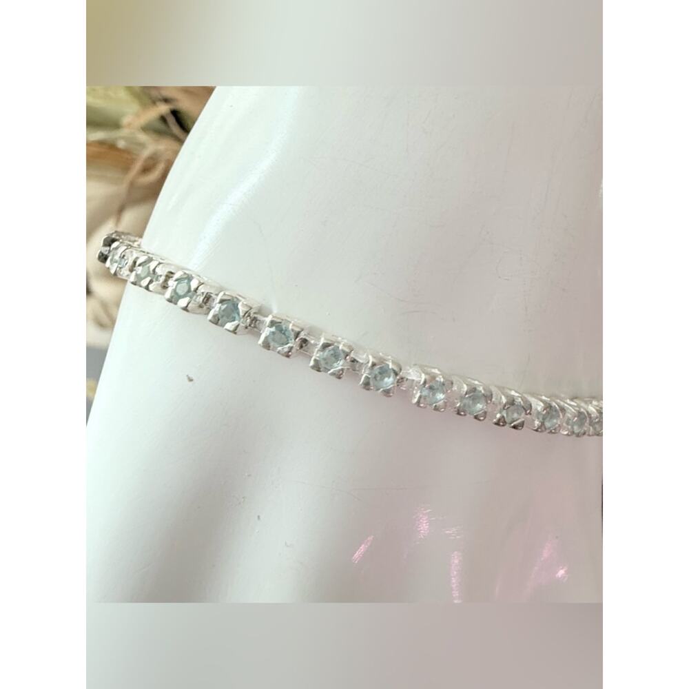 925 Sterling Silver Tennis Style Bracelet - Picture 3 of 8
